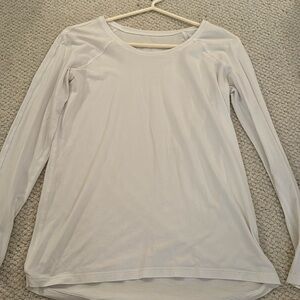 Lululemon top